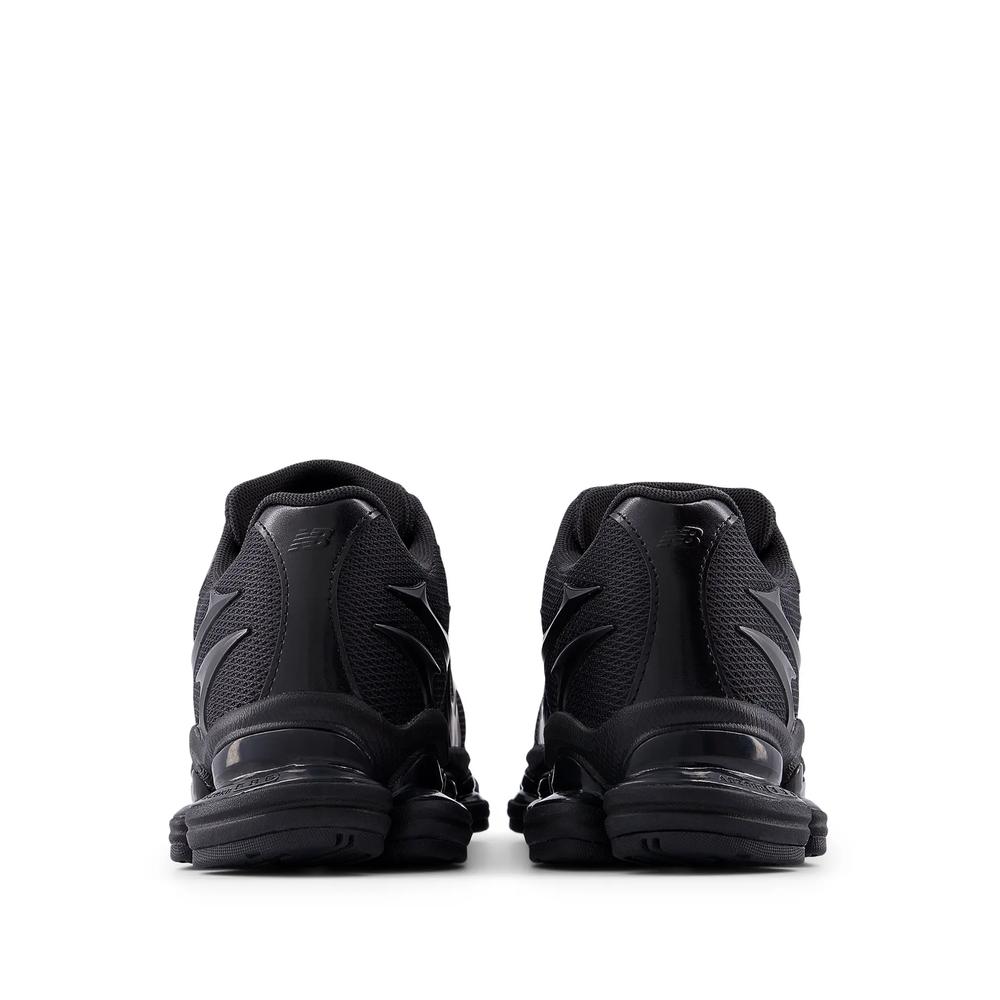 Unisex topánky New Balance U200078C - čierne