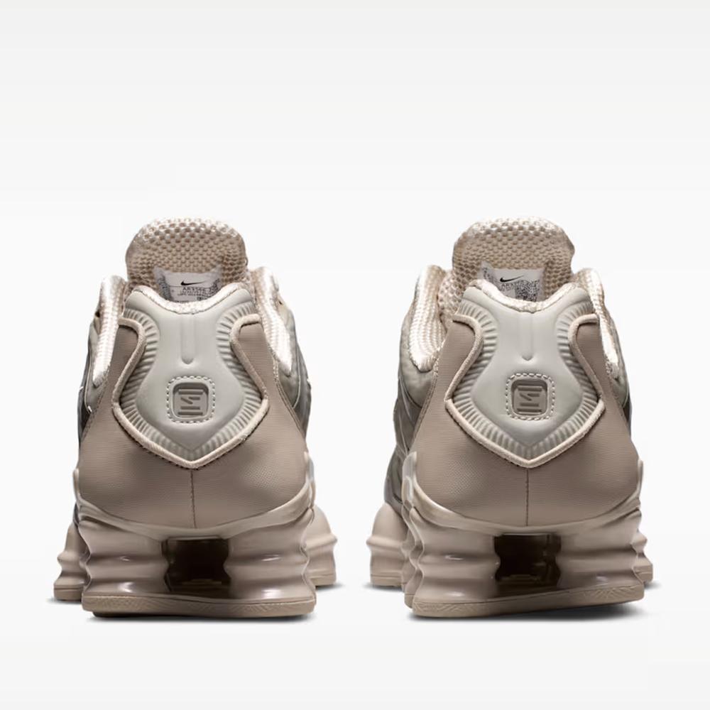 Dámske topánky Nike Shox TL AR3566-204 - béžové