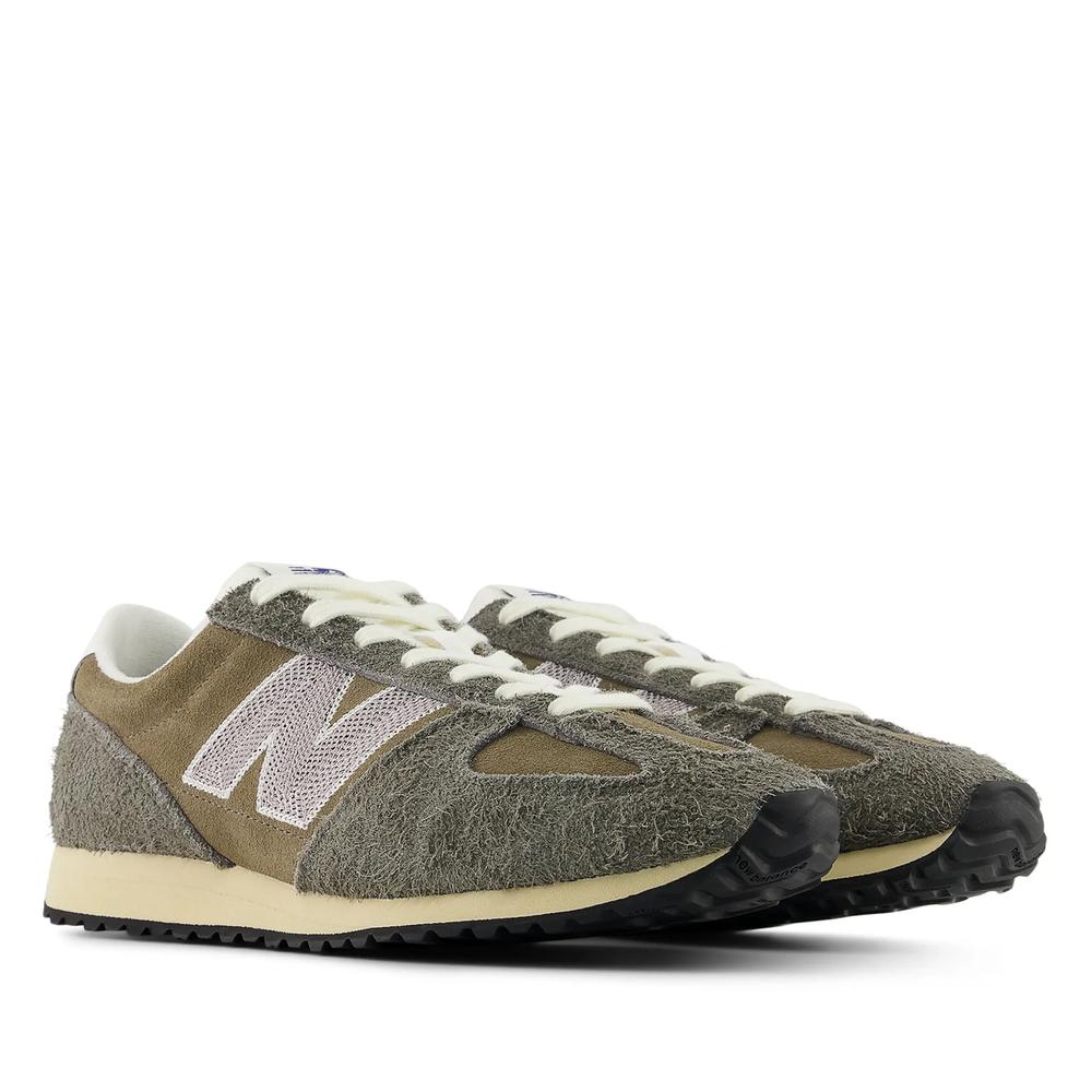 Unisex topánky New Balance U4717CF - hnedé