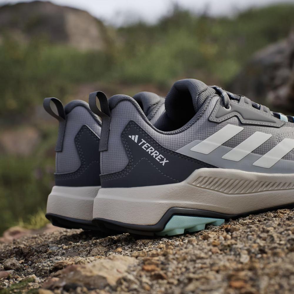 Dámske topánky adidas Terrex Anylander Rain.Rdy Hiking JR6603 - čierne
