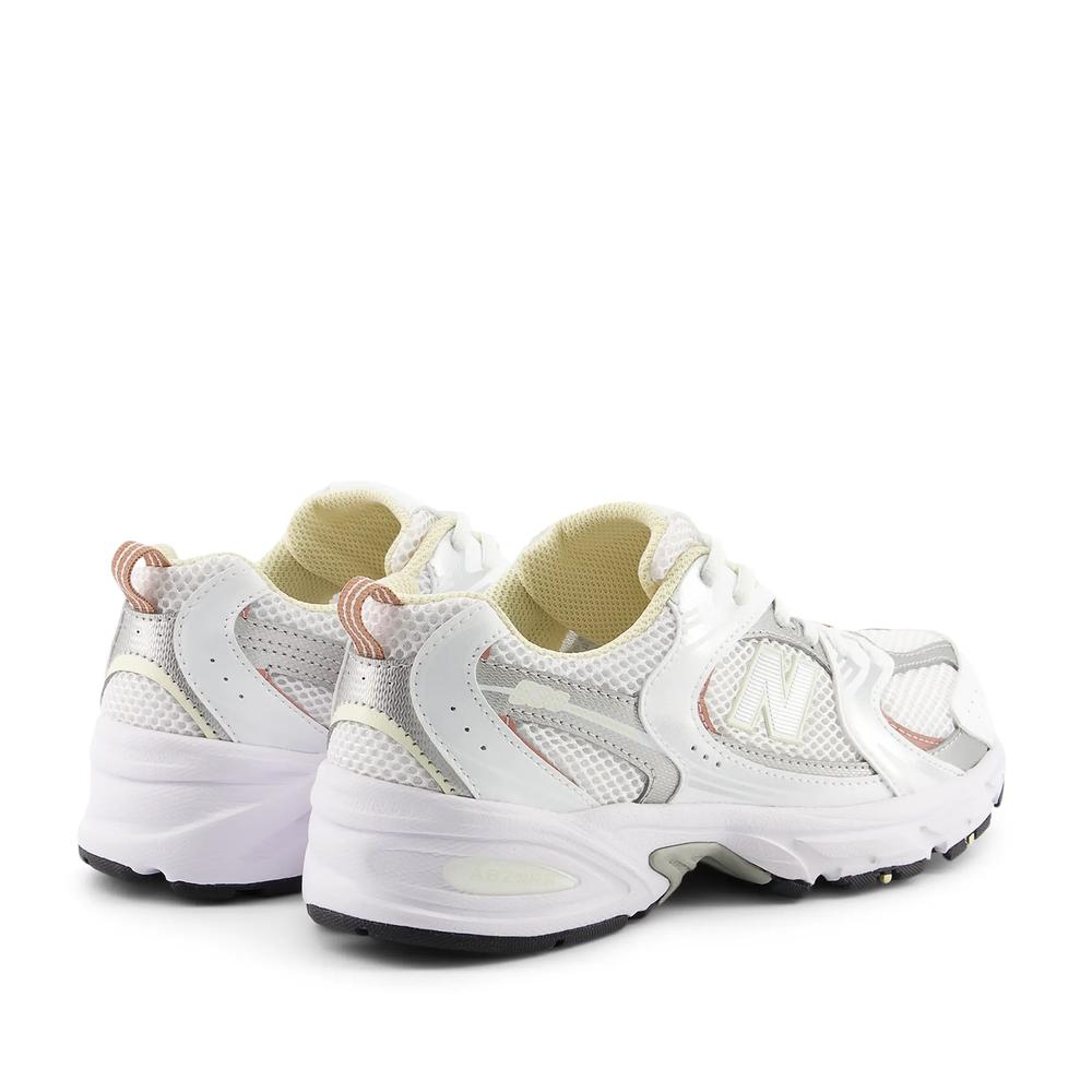 Topánky New Balance GR530GA - biele
