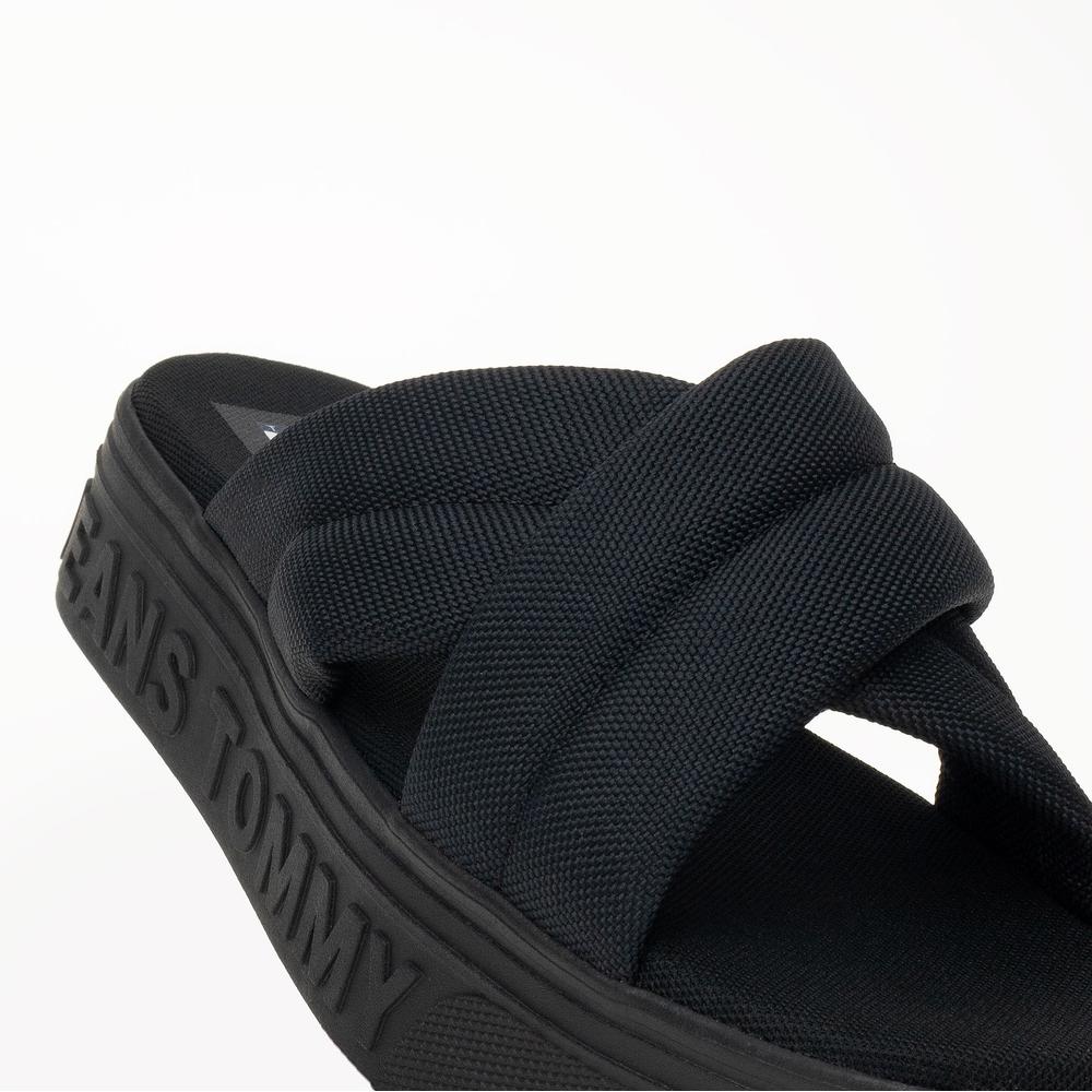 Klapky Tommy Jeans Lettering Flatform EN0EN02465-BDS - čierne