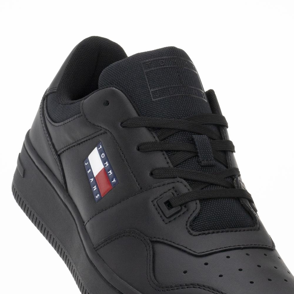 Topánky Tommy Jeans Retro Basket Ess EM0EM01395-BDS - čierne