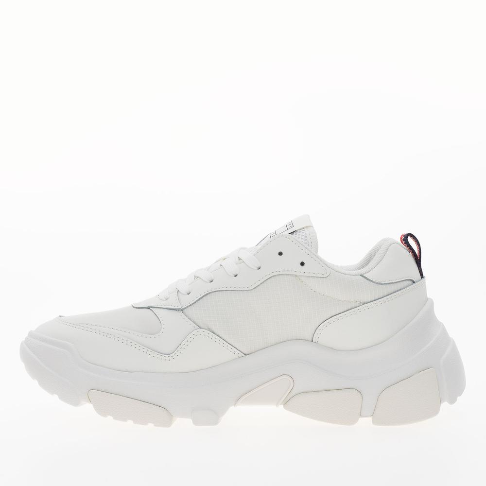 Topánky Tommy Jeans TJW Light Weight Hybrid Runner EN0EN02618-YBL - biele