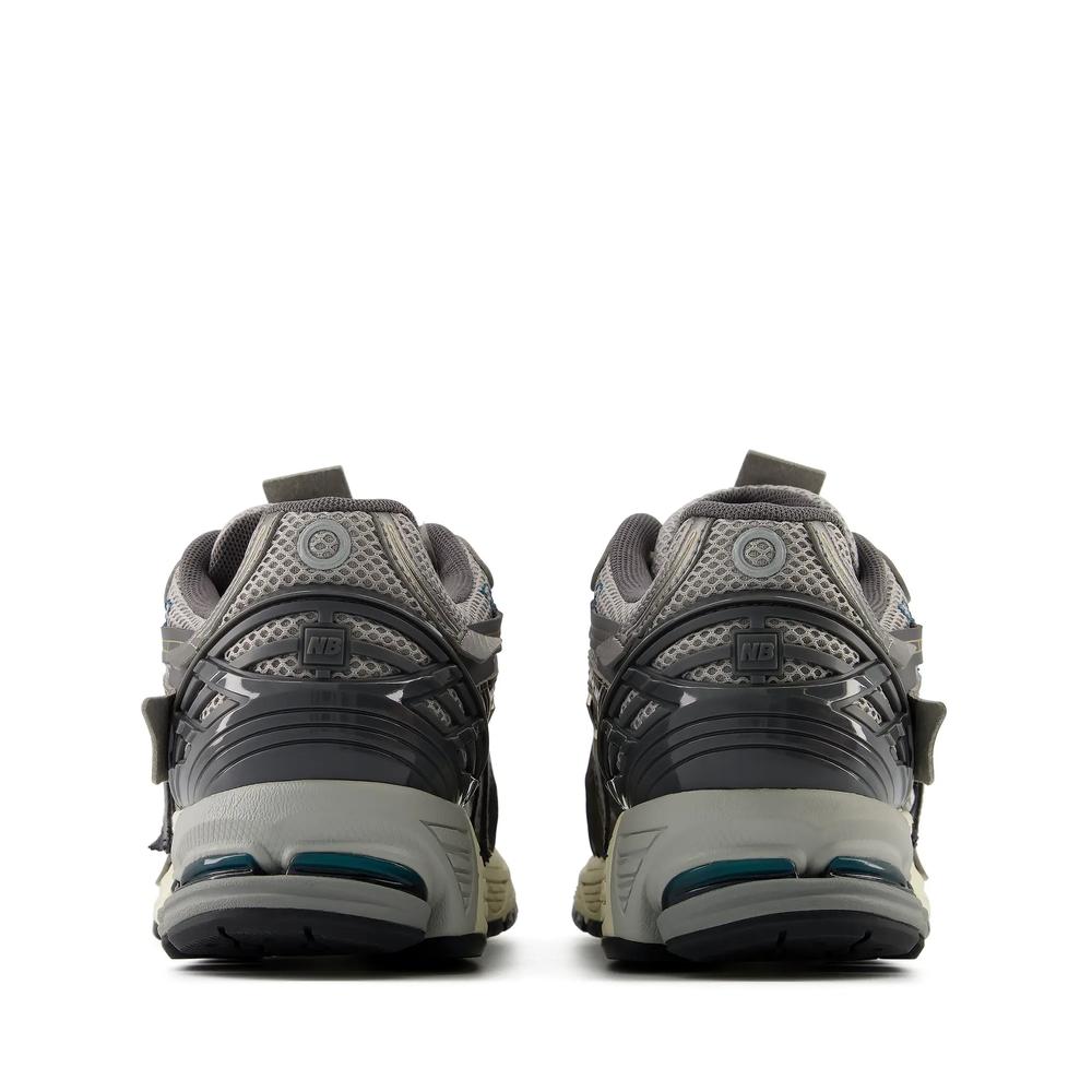 Unisex topánky New Balance U19066U8 - hnedé