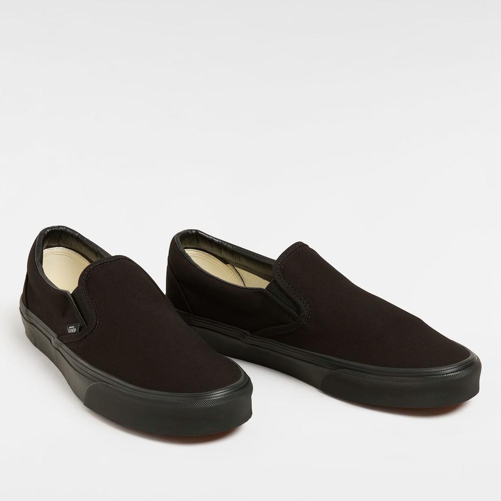 Topánky Vans Classic Slip-On VN000EYEBKA1 - čierne