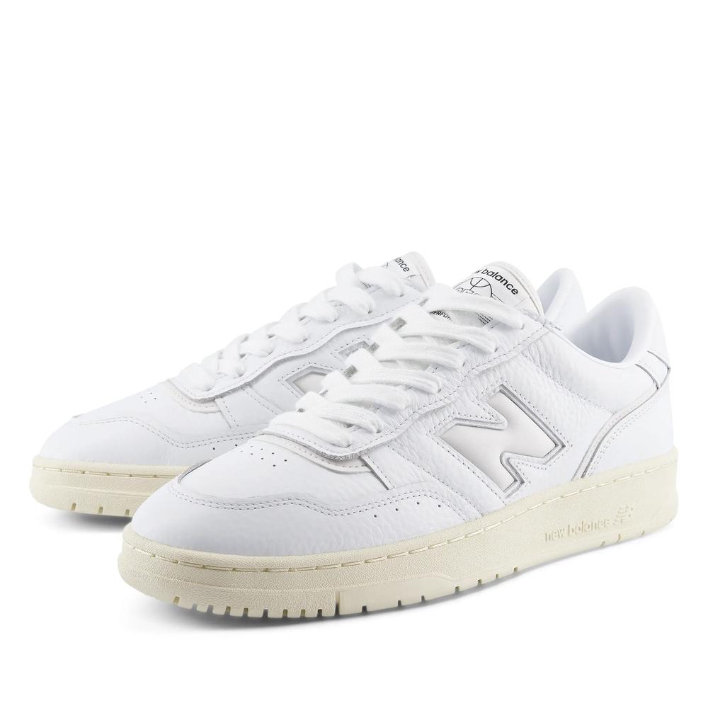 Unisex topánky New Balance U9506I0 - biele