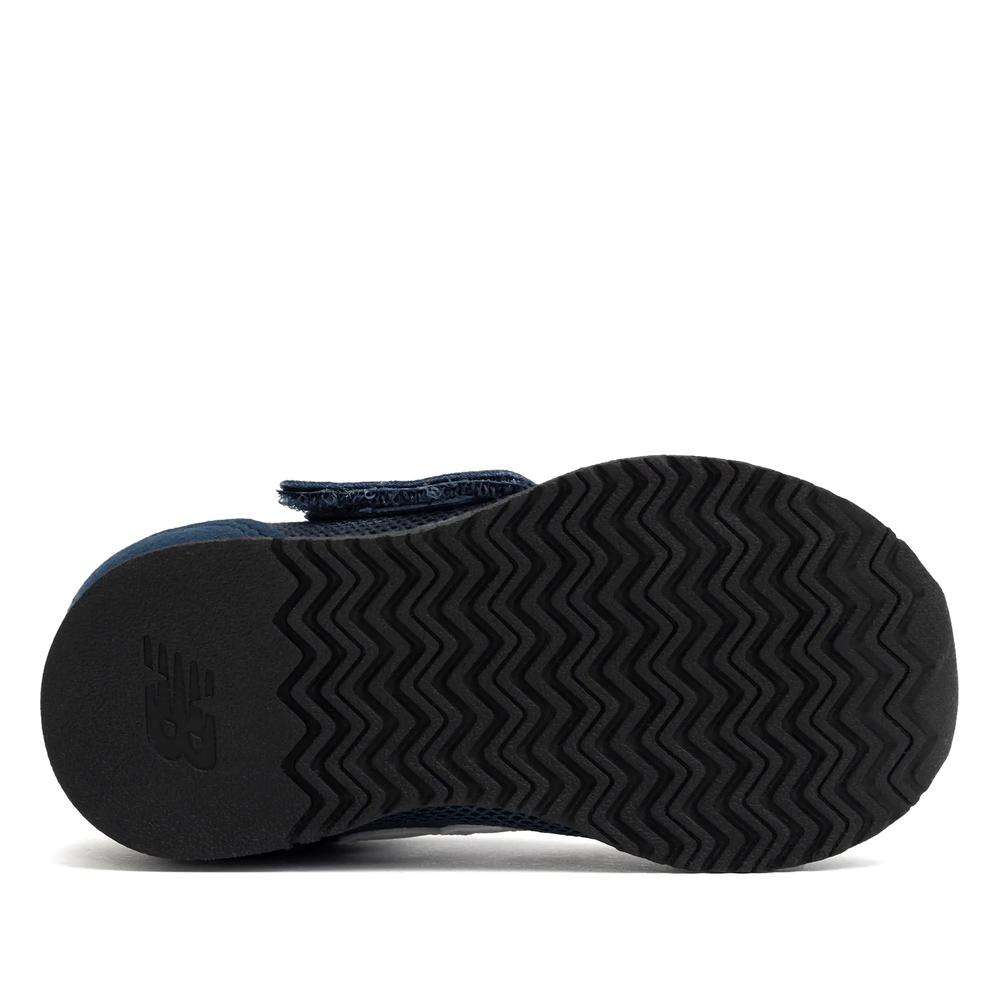 Detské topánky New Balance IIV323NV - tmavomodré
