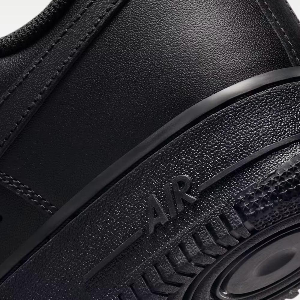 Pánske topánky Nike Air Force 1 '07 Essential CW2288-001 - čierne