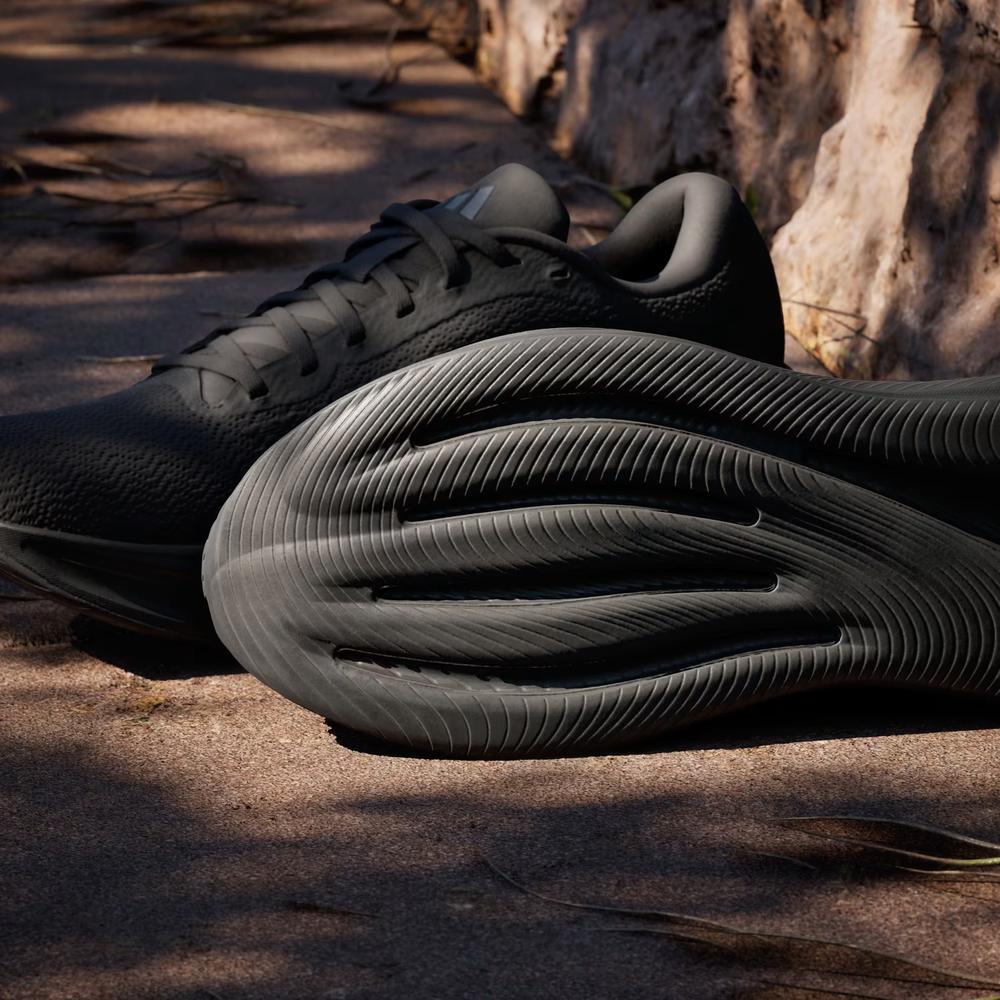 Pánske topánky adidas Running Response Runner 2 KJ1737 - čierne