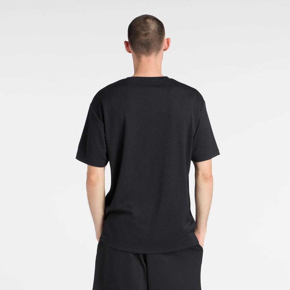 Pánske tričko New Balance MT6100FRBK - čierne