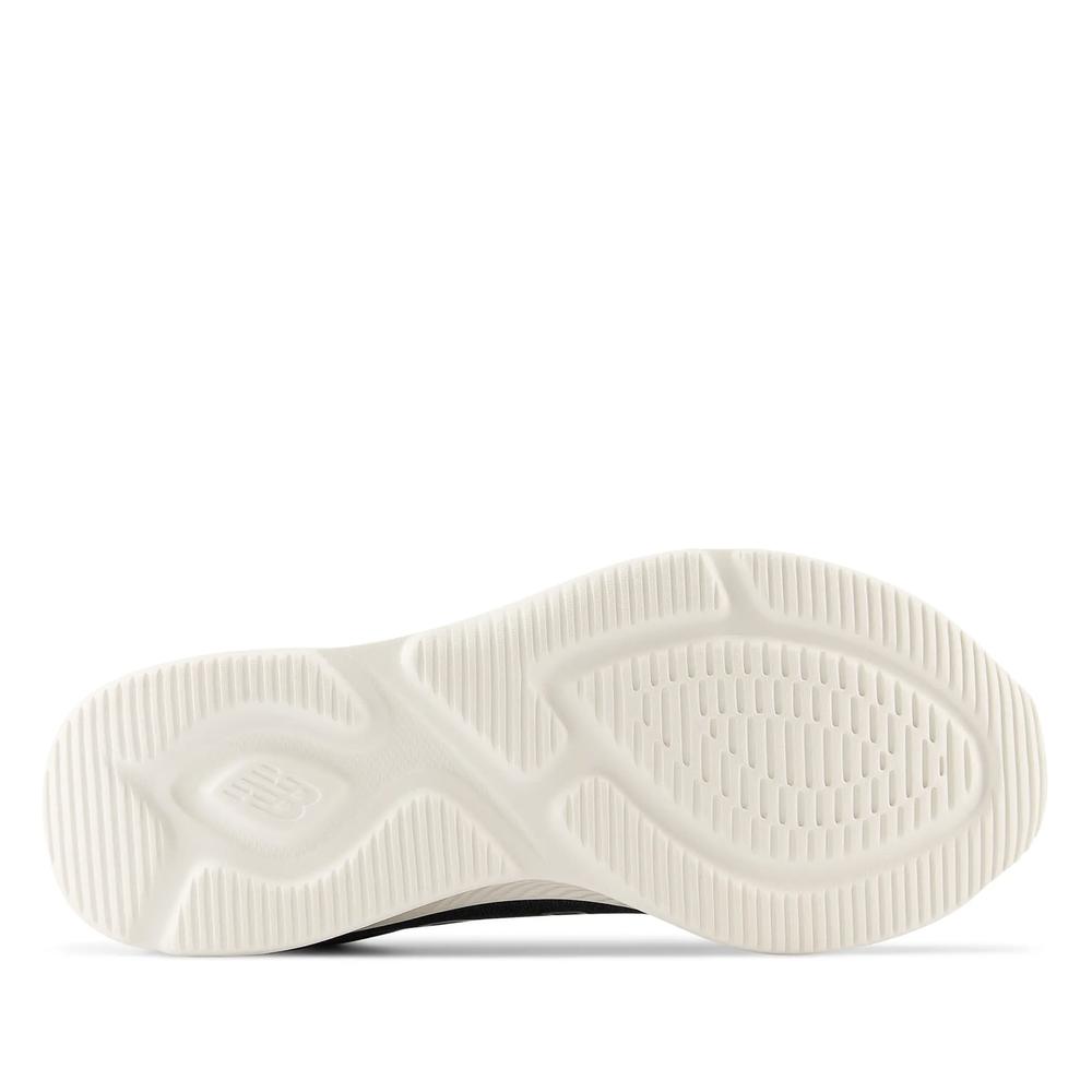 Topánky New Balance WE430RK2 - čierne