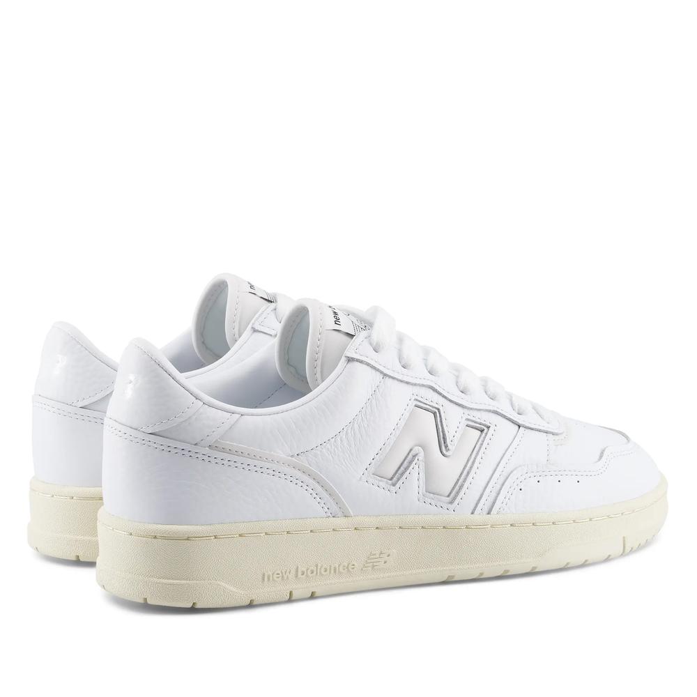 Unisex topánky New Balance U9506I0 - biele