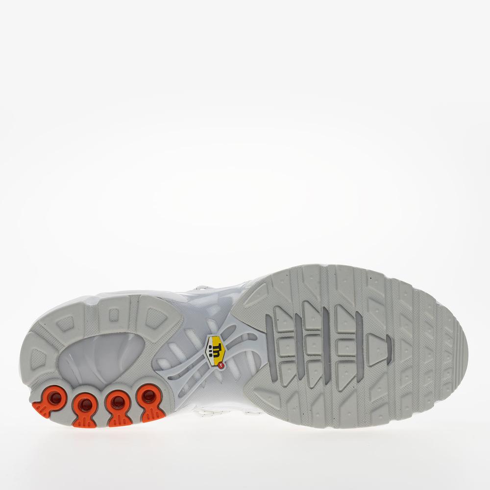 Pánske topánky Nike Air Max Plus Utility FJ4232-100 - biele