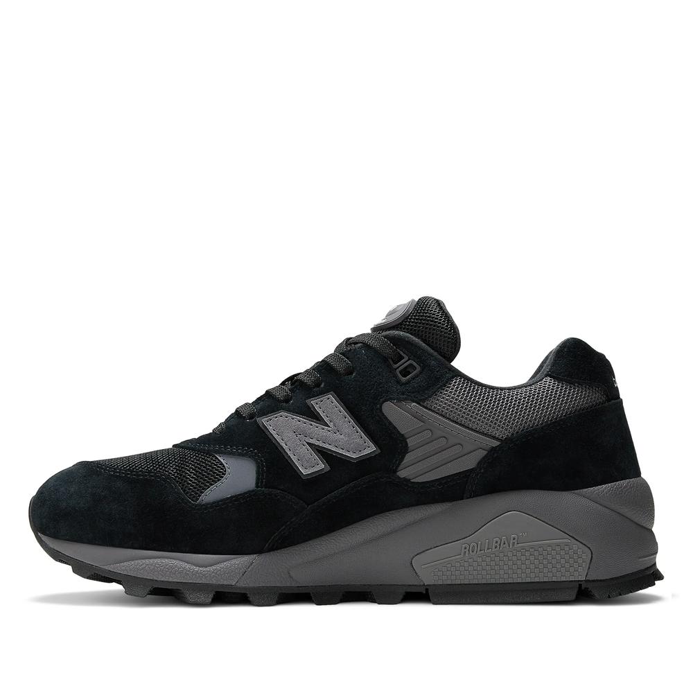 Topánky New Balance MT580RGR - čierne
