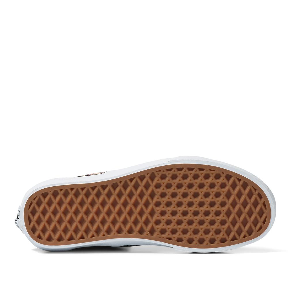 Topánky Vans Classic Slip-On VN0A5JMHUUW1 - čierne