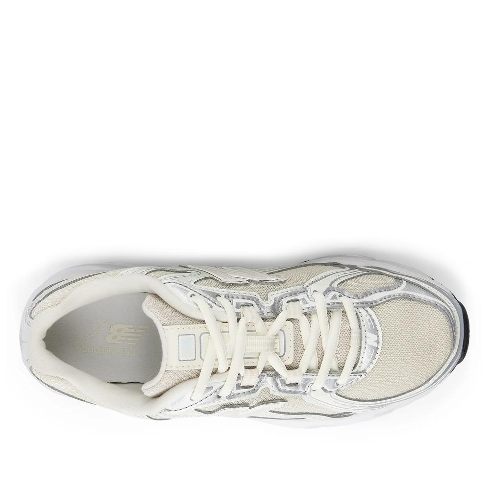 Detské topánky New Balance G7402A3 - béžové