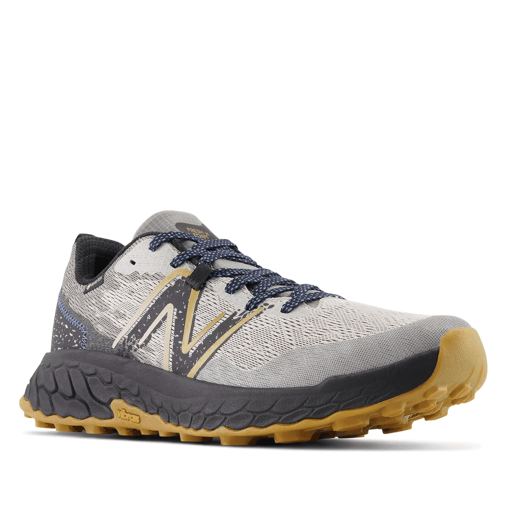 Topánky New Balance Fresh Foam Hierro v7 MTHIGQ7 - šedý