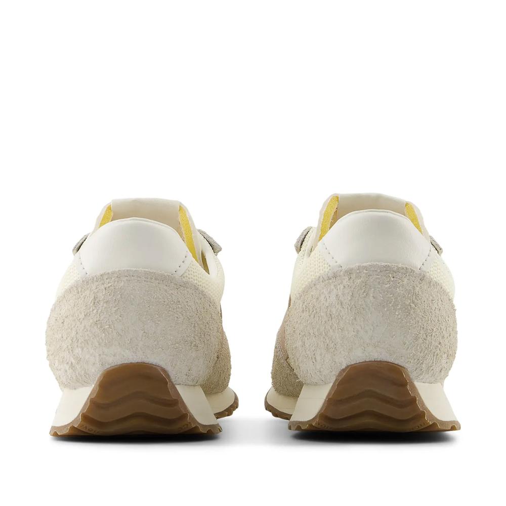 Unisex topánky New Balance U471KAA - béžové