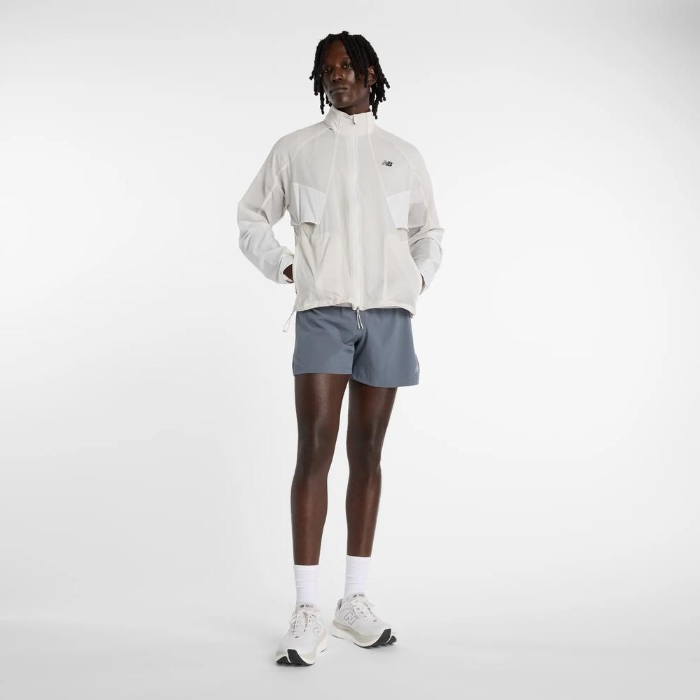 Mužský vetrovka New Balance MJ61U1I9GYM - šedý