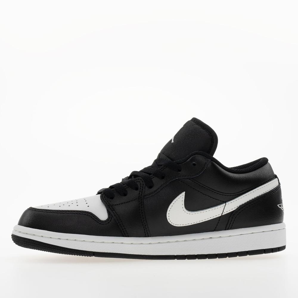 Topánky Nike Air Jordan 1 Low 553558-043 - čierne