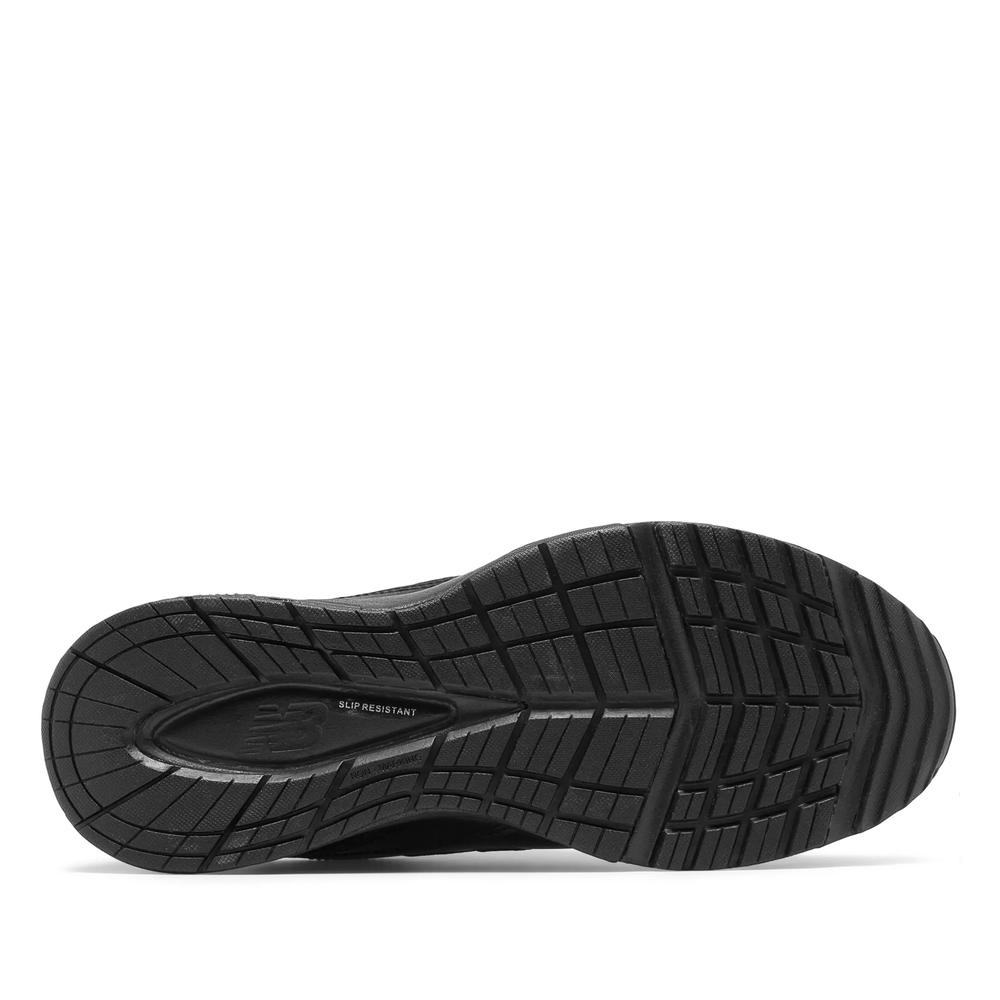 Topánky New Balance MX608AB5 - čierne