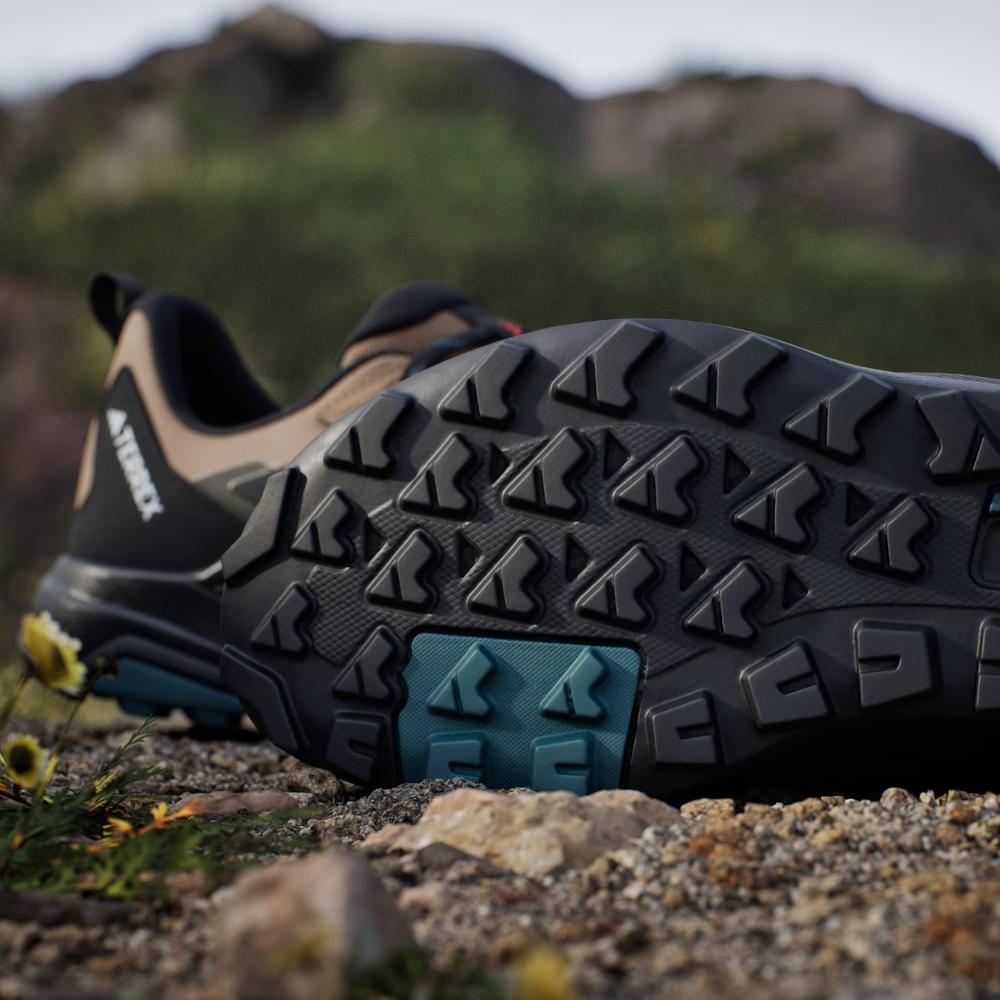 Dámske topánky adidas Terrex Anylander Rain.Rdy Hiking JQ9961 - béžové