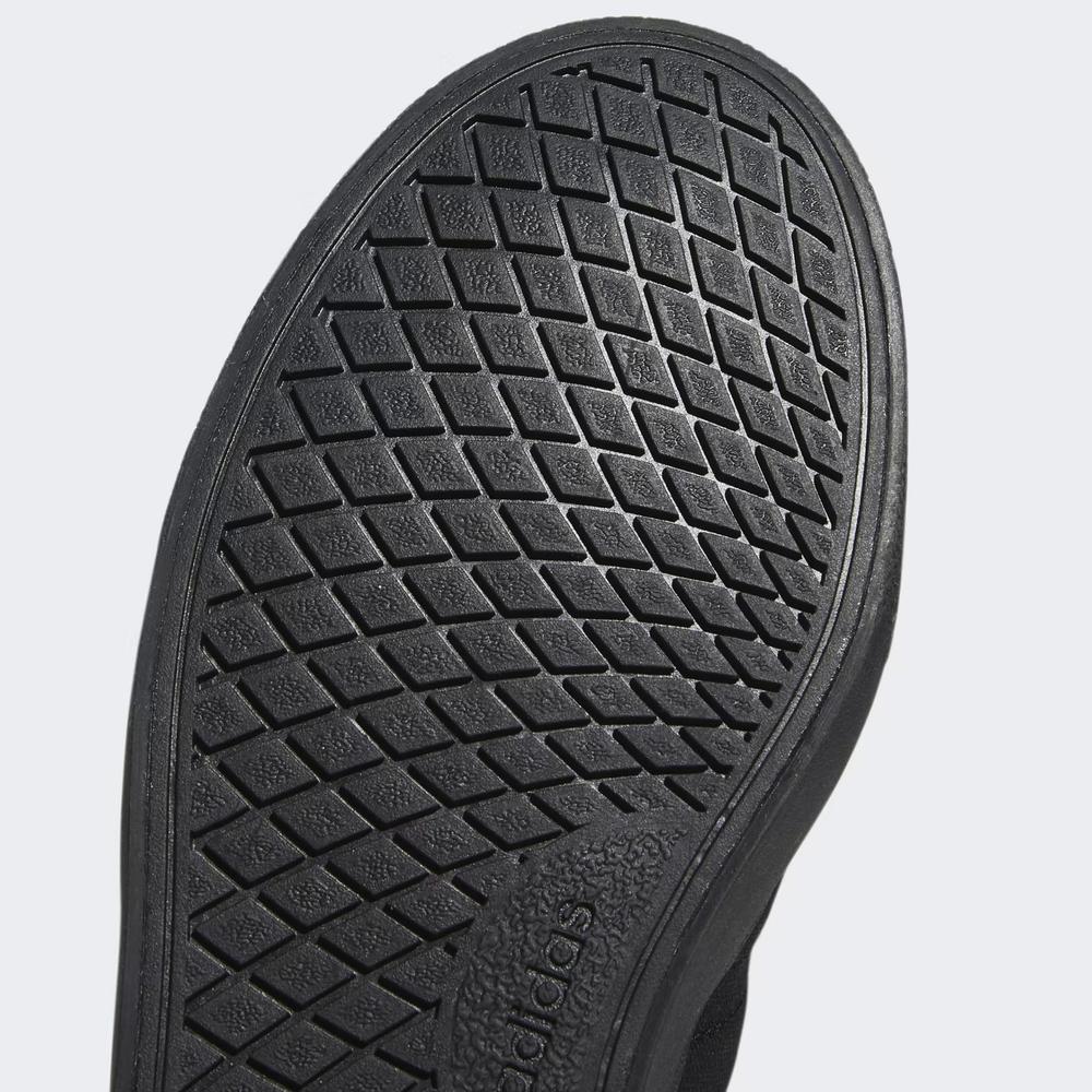 Topánky adidas Vulc Raid3r Skateboarding GY5497 - čierne