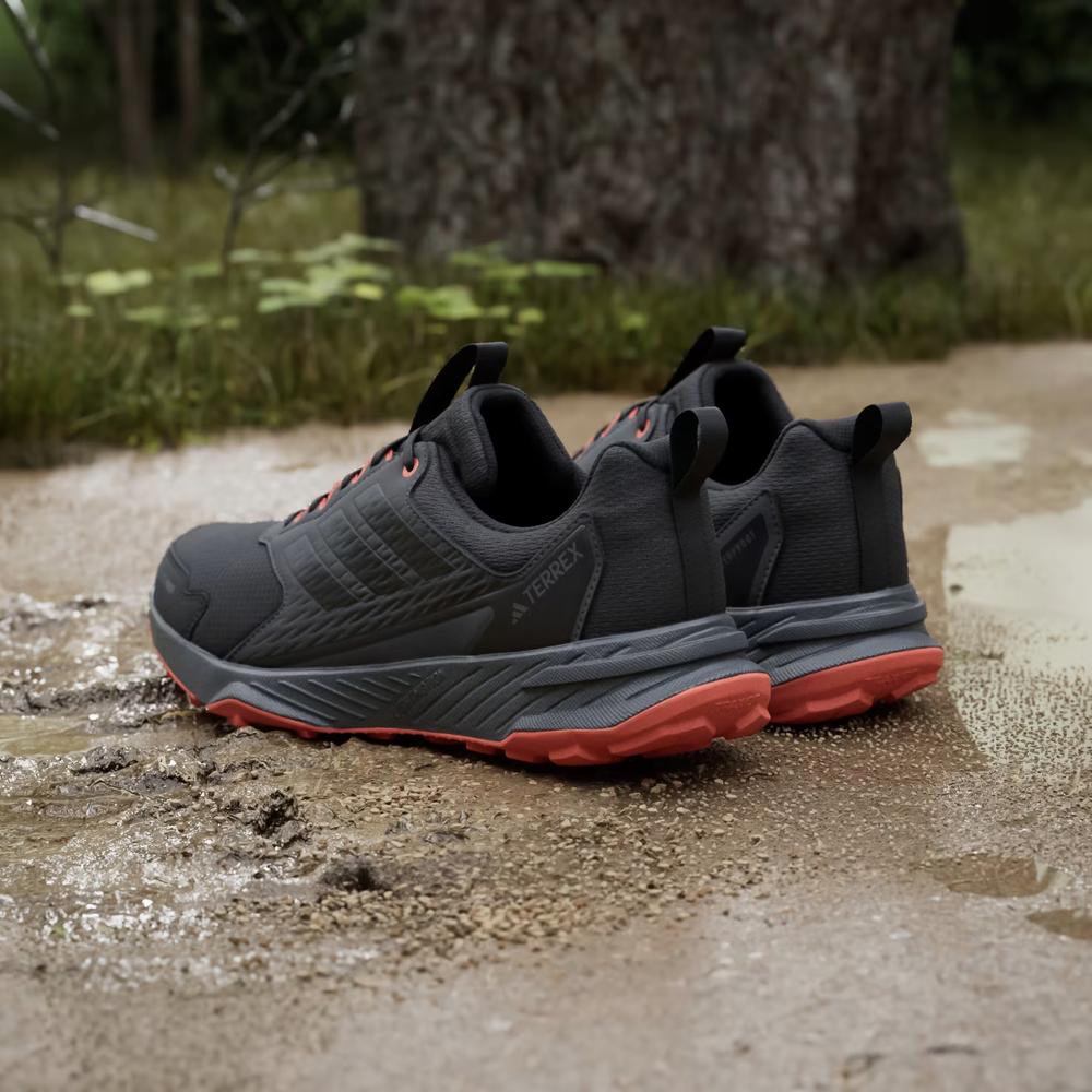 Topánky pánske adidas Terrex Tracefinder 2 Climaproof JR9134 - čierne