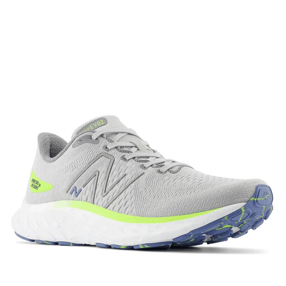 Pánske topánky New Balance Fresh Foam Evoz v2 MEVOZCY3  – šedý