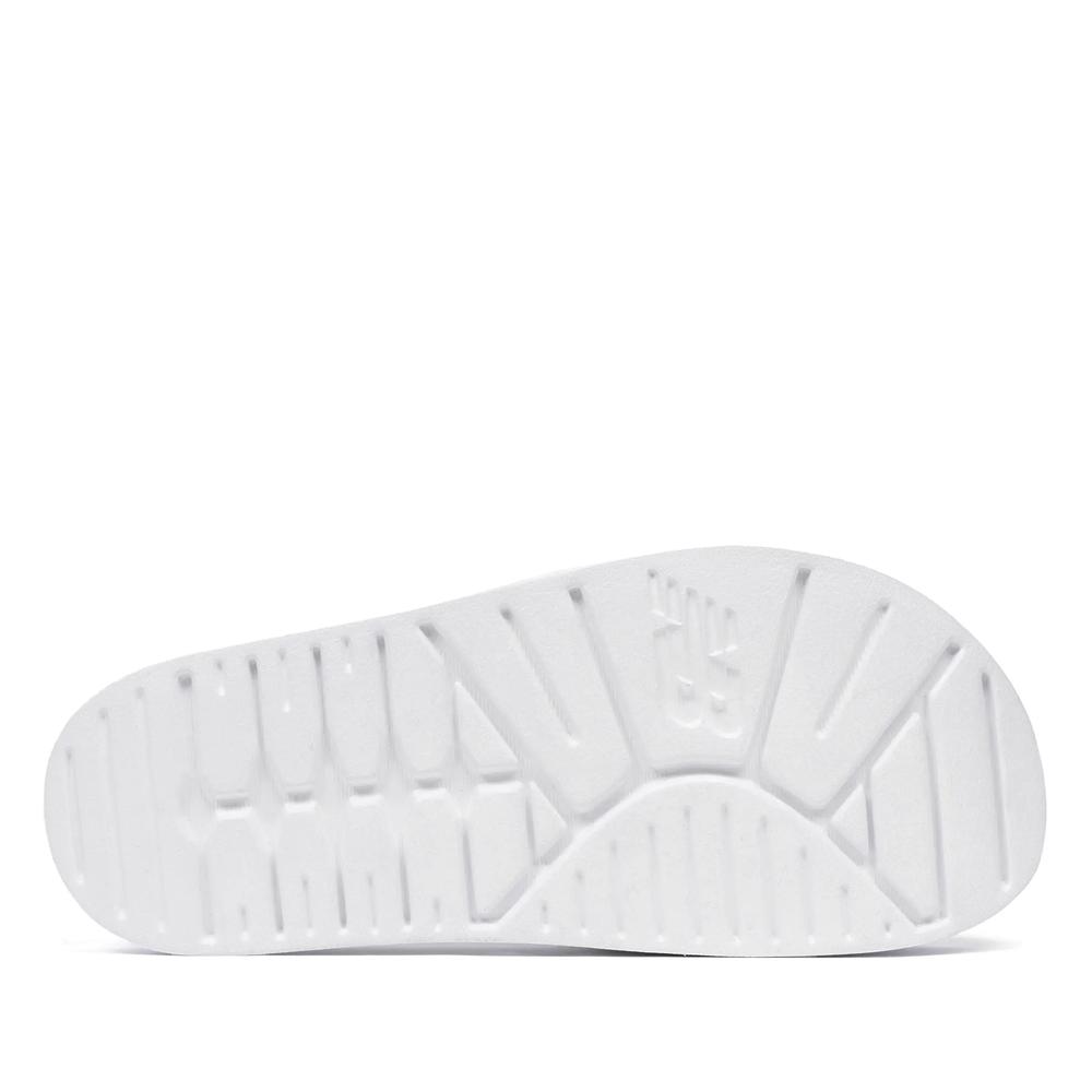 Klapky New Balance SWM200J3 - biele