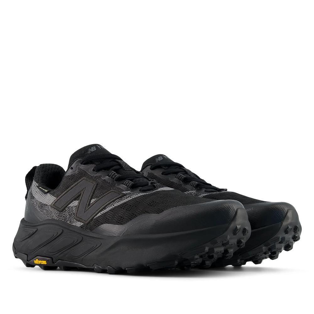 Pánske topánky New Balance Fresh Foam X Hierro v9 Gore-Tex MTHIGLB9 - čierne
