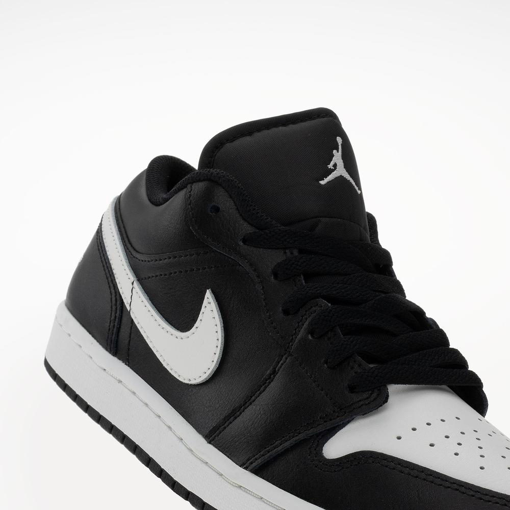 Topánky Nike Air Jordan 1 Low 553558-043 - čierne