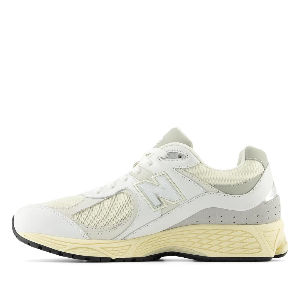 Topánky New Balance M2002RIA - biele
