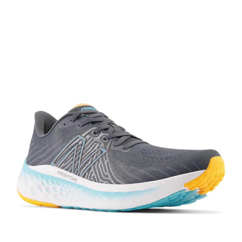Topánky New Balance Fresh Foam Vongo v5 MVNGOCD5 - šedý