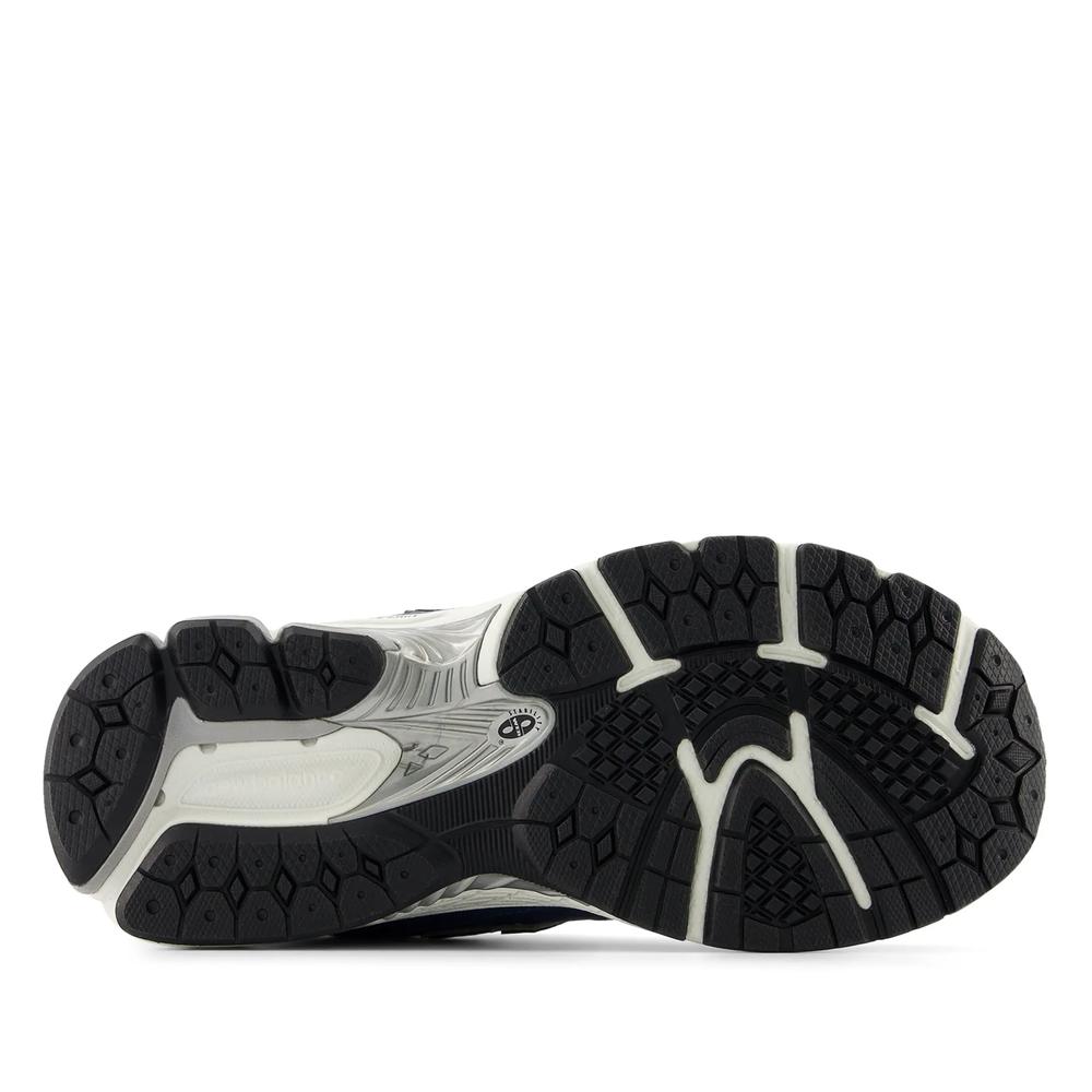 Topánky New Balance GC2002PQ - tmavomodré