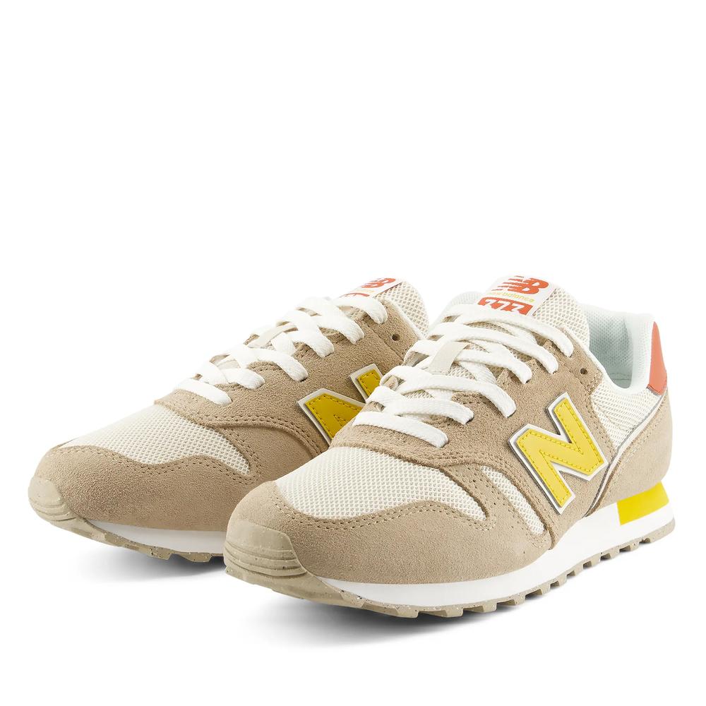 Dámske topánky New Balance W3734Q8 - béžové