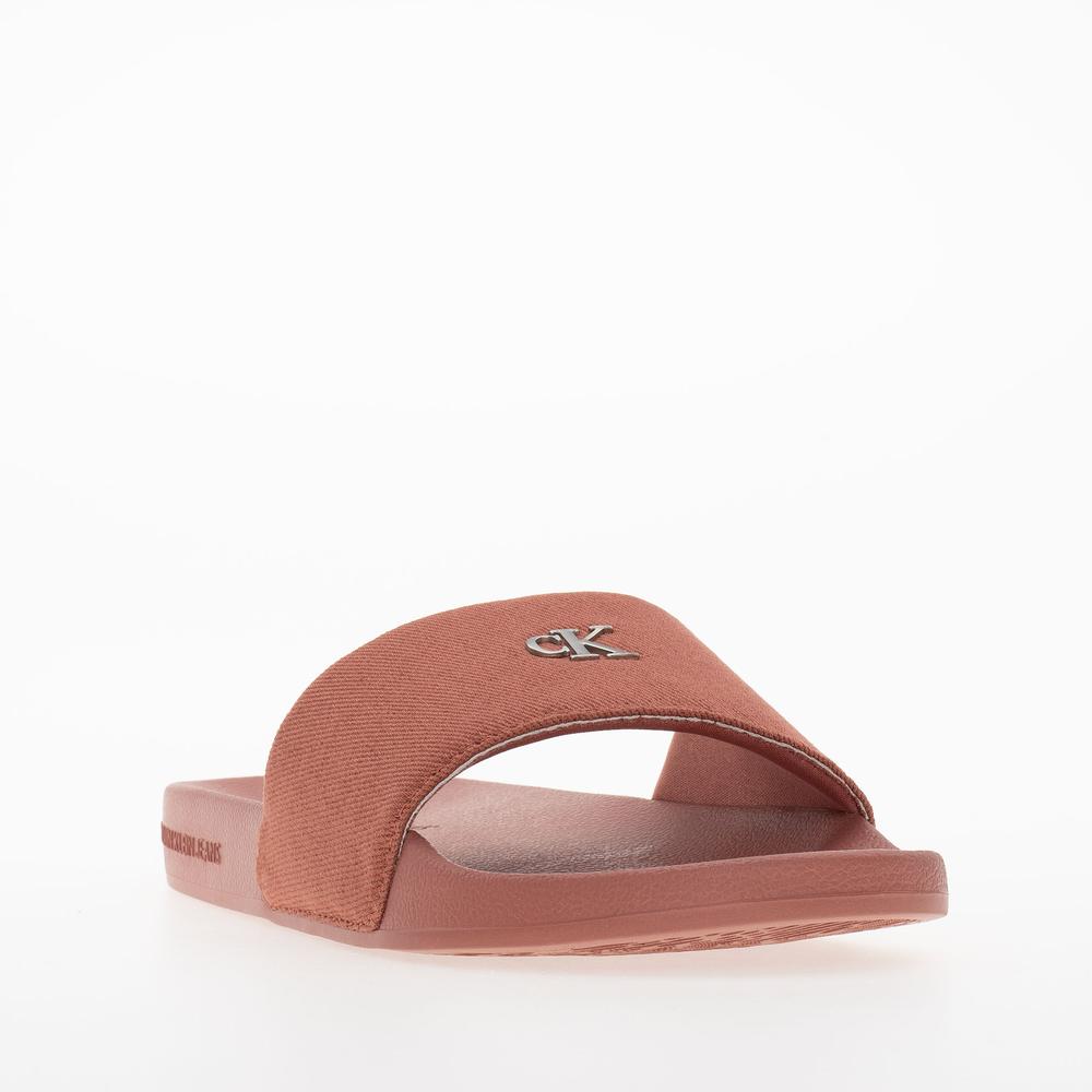 Klapky Calvin Klein Slide Monogram Hardware YW0YW01713-GAM - pomarančové