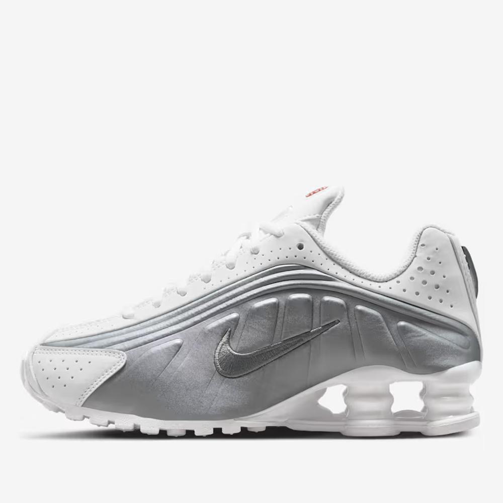 Detské topánky Nike Shox R4 CW2626-101 - biele