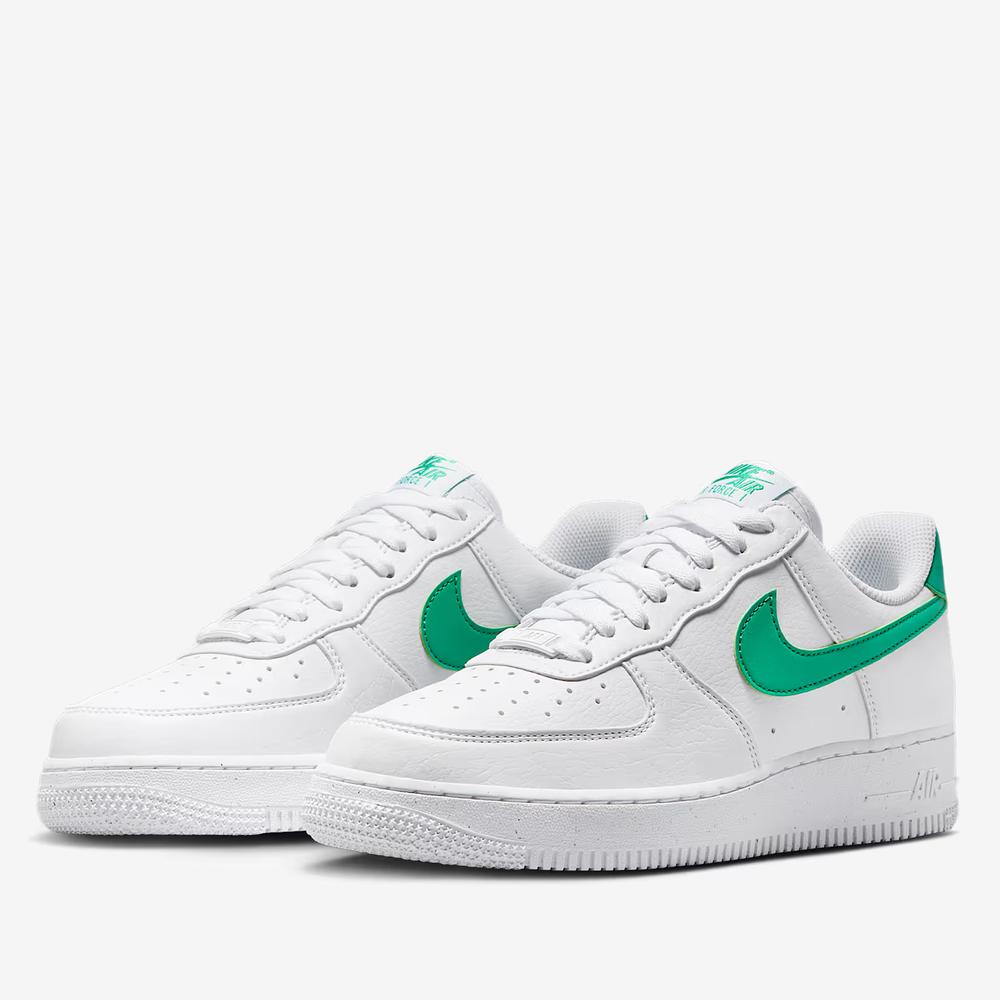 Dámske topánky Nike Air Force 1 '07 Next Nature DV3808-108 - biele