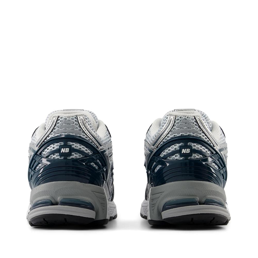 Topánky New Balance U1906RCE - strieborné