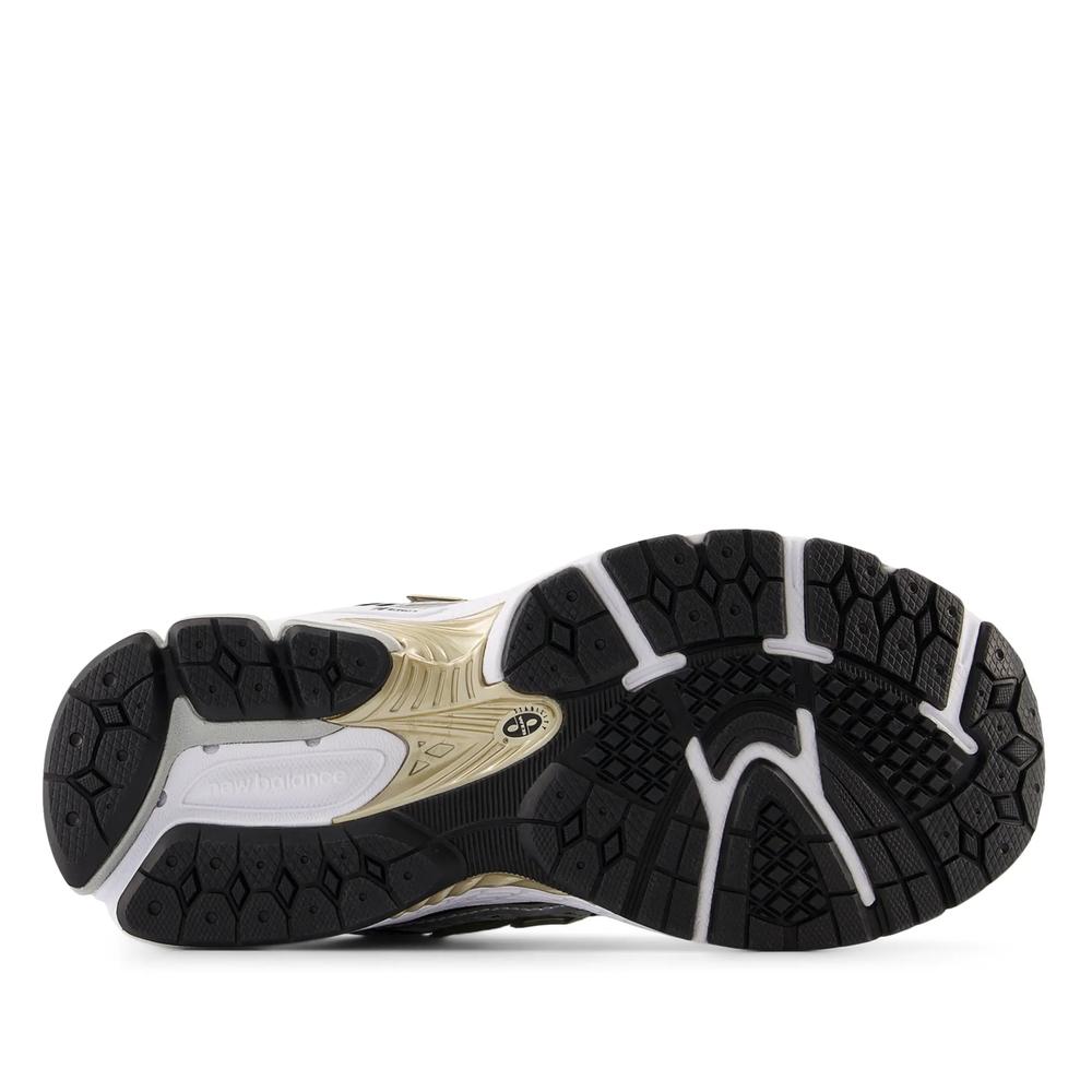 Topánky mládež New Balance GC1906RA - strieborné