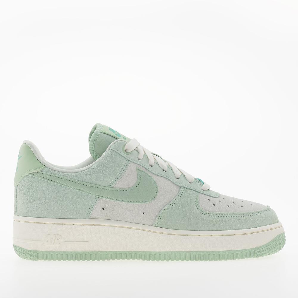 Dámske topánky Nike Air Force 1 '07 SE HQ1497-099 - zelené