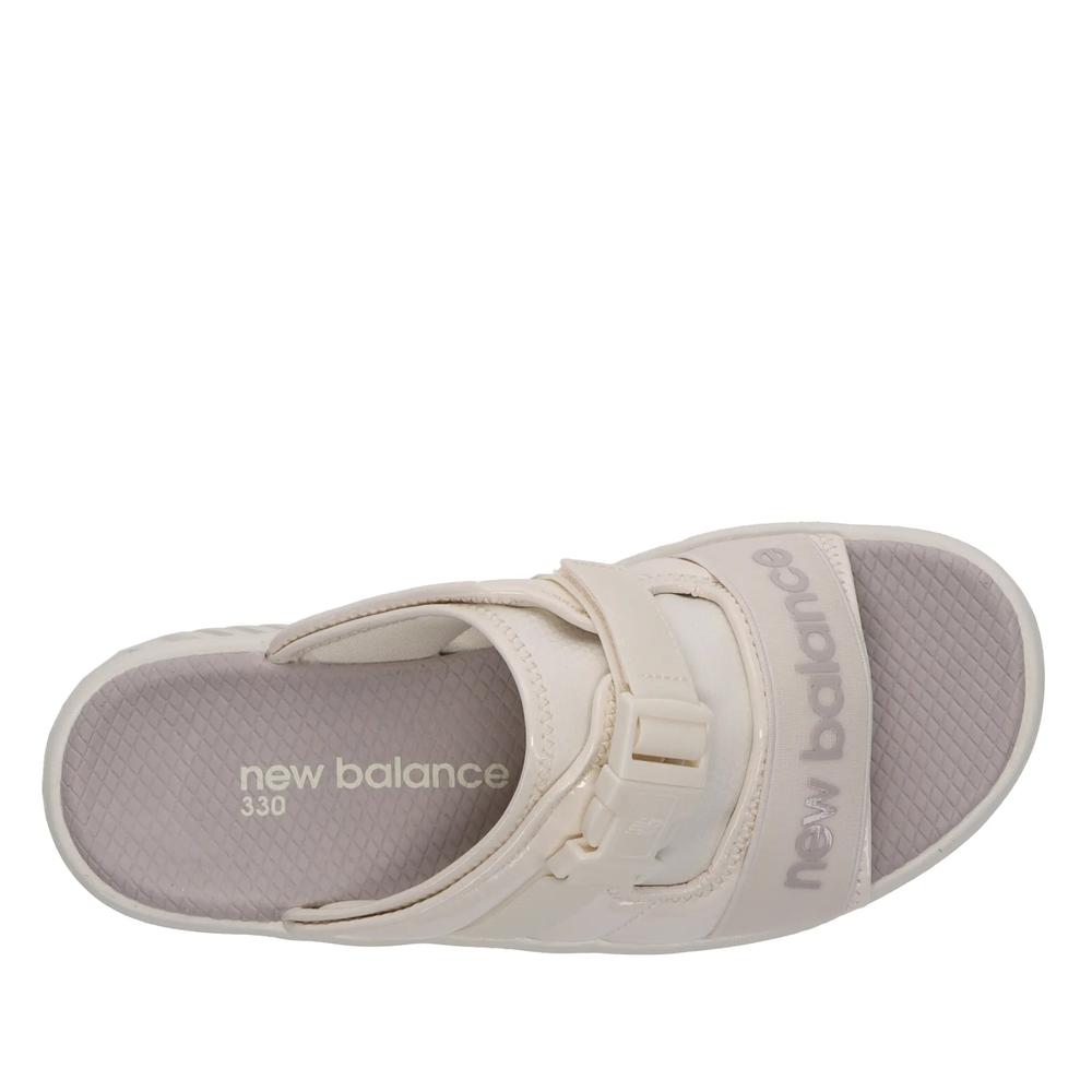 Klapky New Balance SWA330F3 - béžové