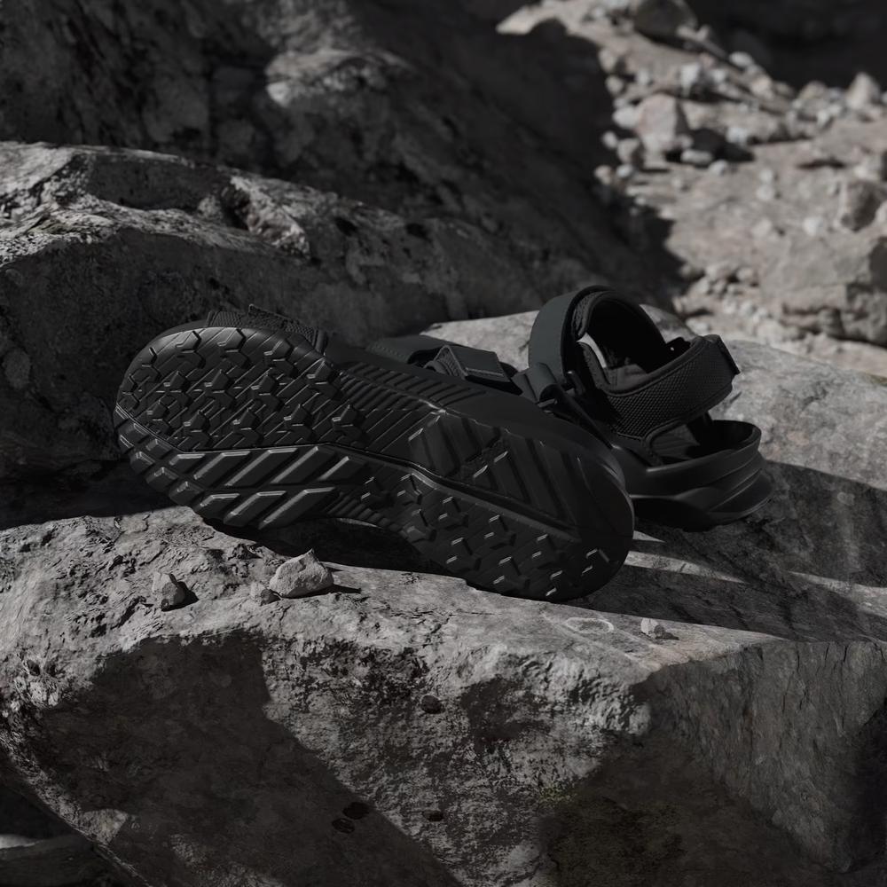 Pánske sandále adidas Terrex Hydroterra JQ2231 - čierne
