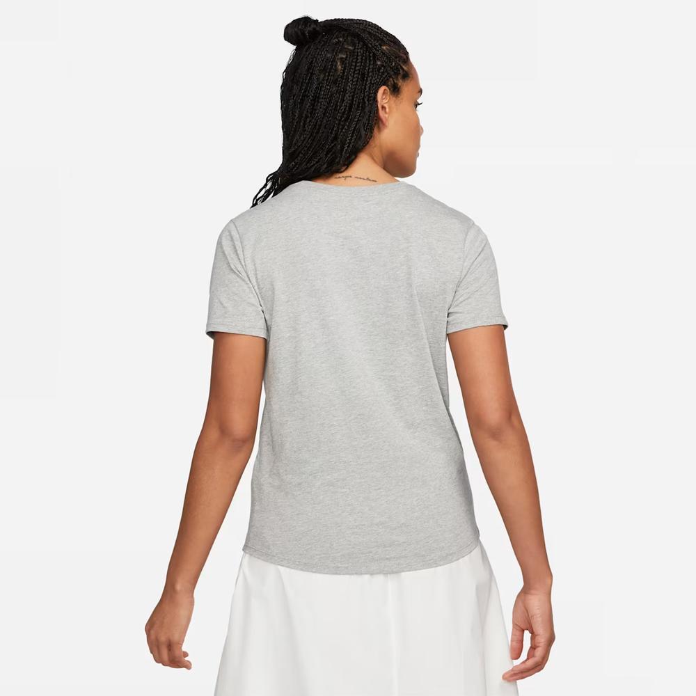 Dámská tričko Nike Sportswear Club Essentials DX7902-063 - šedý
