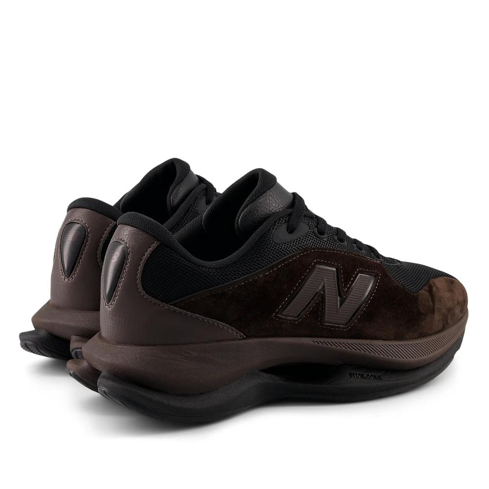 Unisex topánky New Balance UTFOA8GD - hnedé