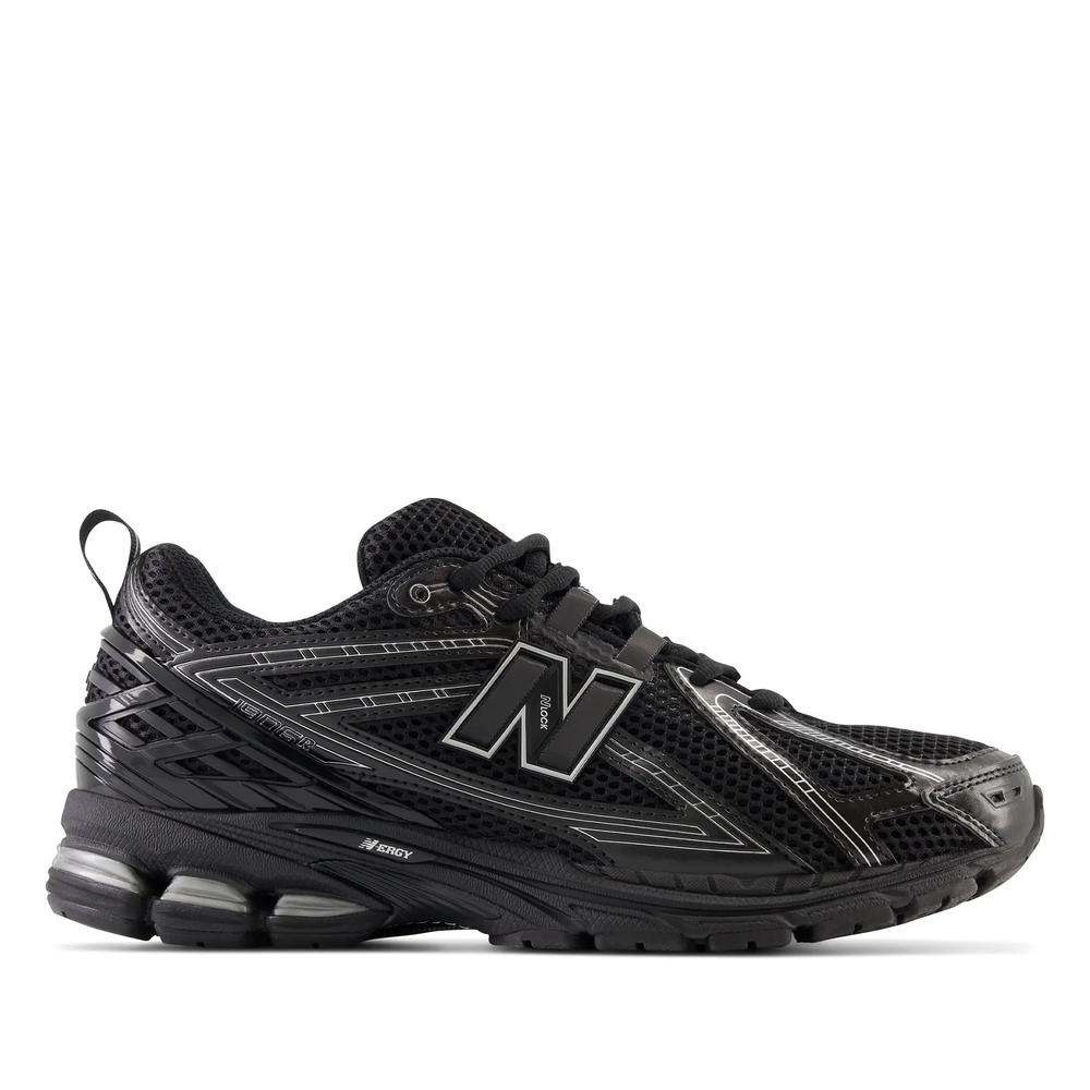 Topánky New Balance M1906RCH - čierne