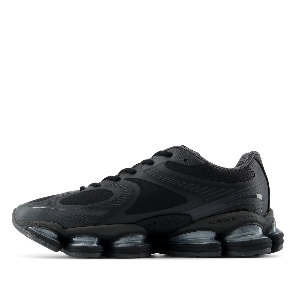 Unisex topánky New Balance U20004Y8 - čierne