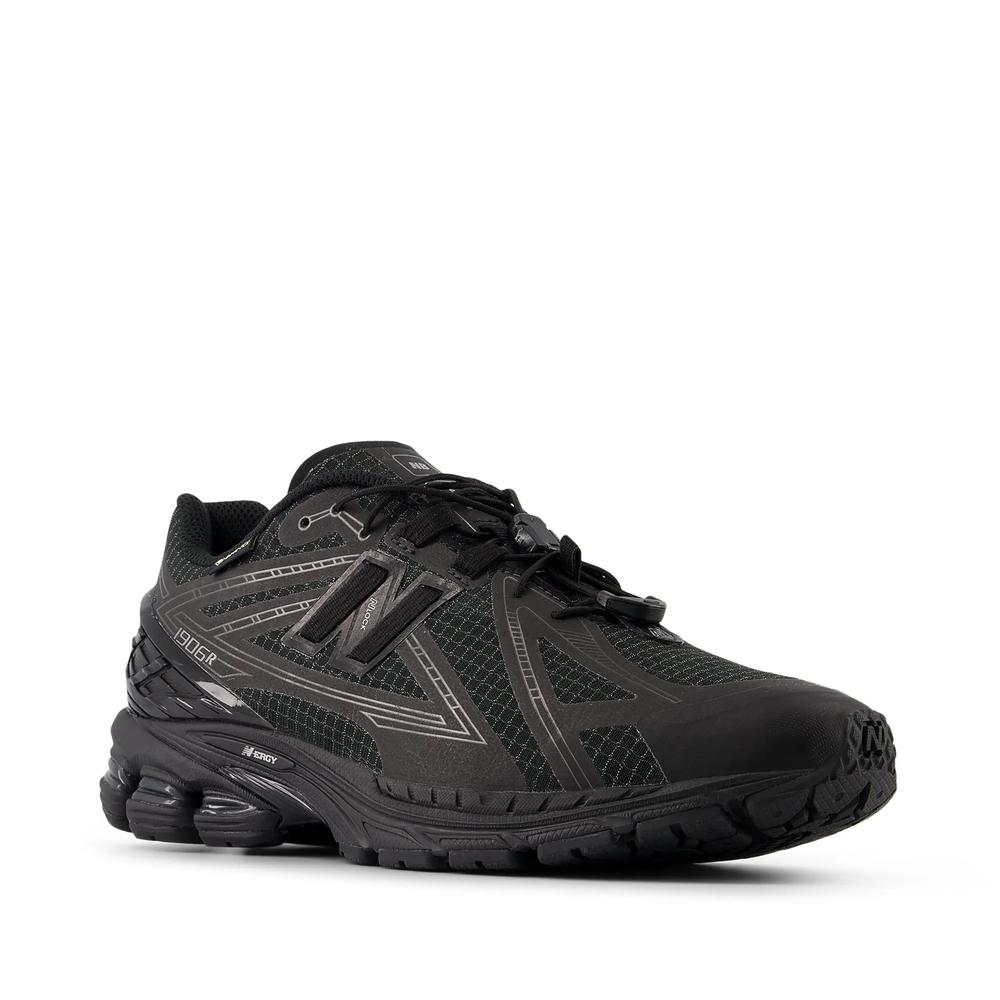 Unisex topánky New Balance Gore-Tex U190631U - čierne